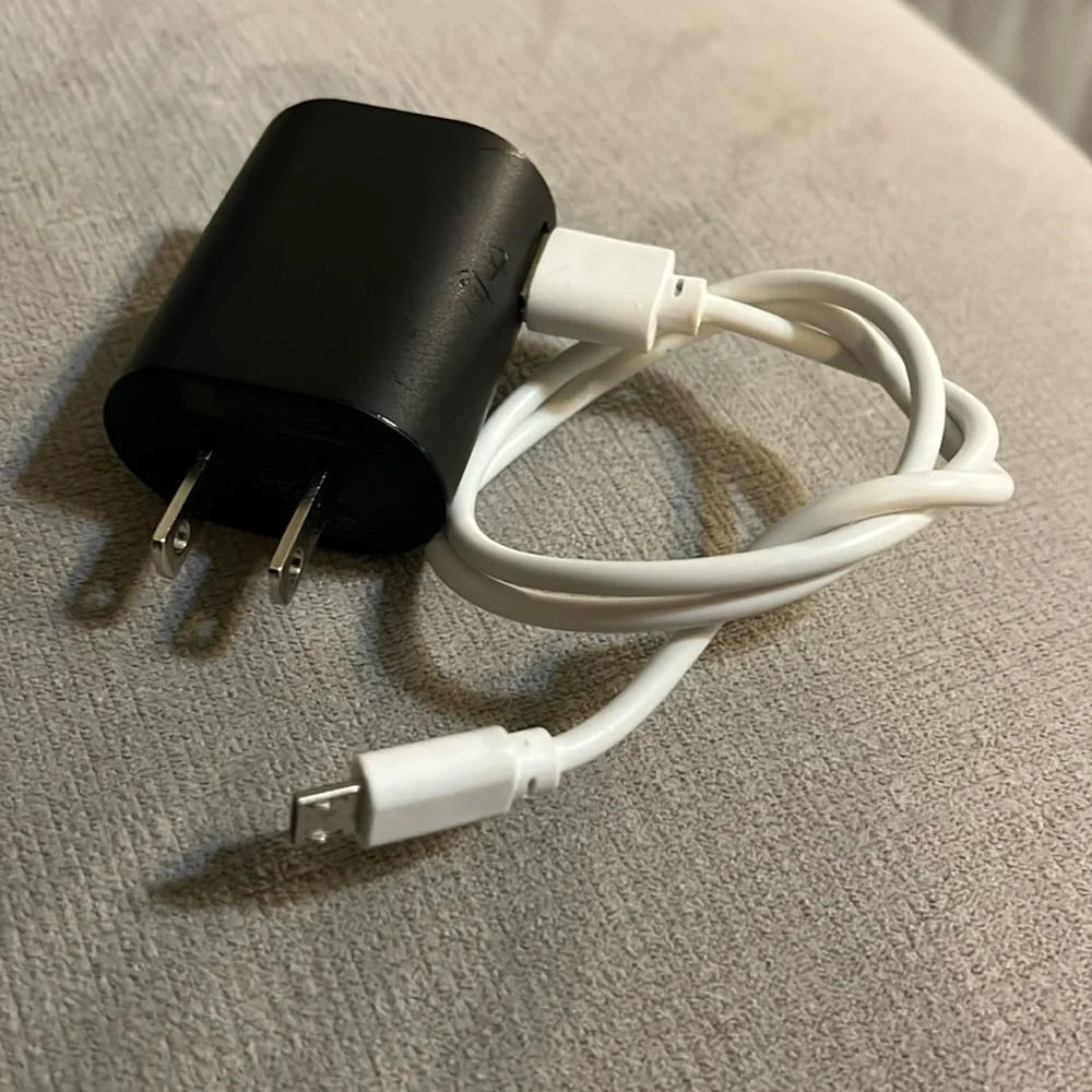 EUC - Micro-USB A w/ Wall Charger